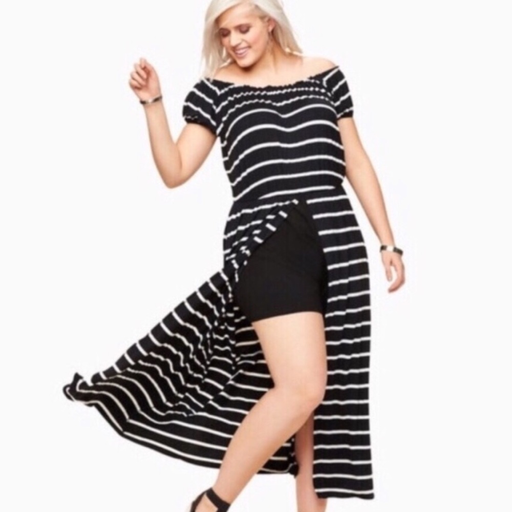 Loralette Black and white striped jumper